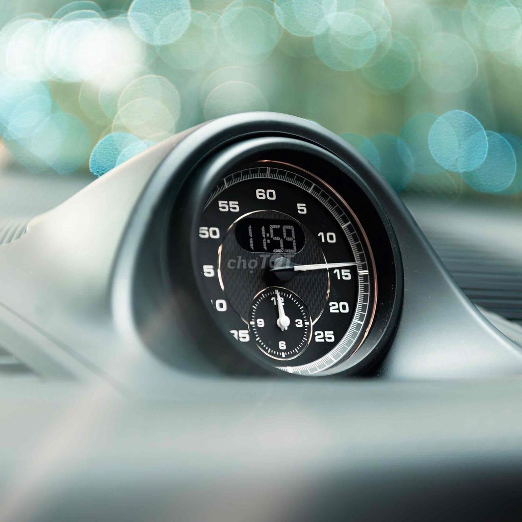 Porsche Macan Model 2022 Xám/Trắng Kem Siêu Hiếm. Mua bán Ô tô tại Quận 7 Tp Hồ Chí Minh được đăng bởi Thật Nguyễn LongAnh Auto hình 9