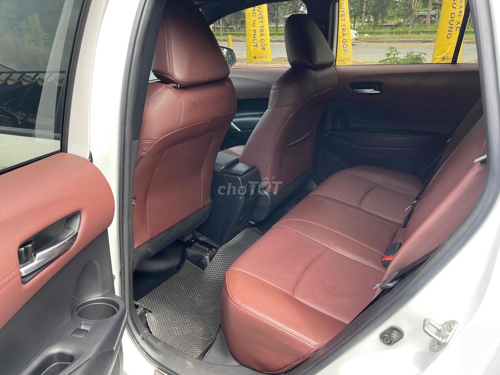 Toyota Corolla Cross 2021 1.8V - 35600 km. Mua bán Ô tô tại Quận Cái Răng Cần Thơ được đăng bởi Tiết Huỳnh Ngọc Hải hình 8