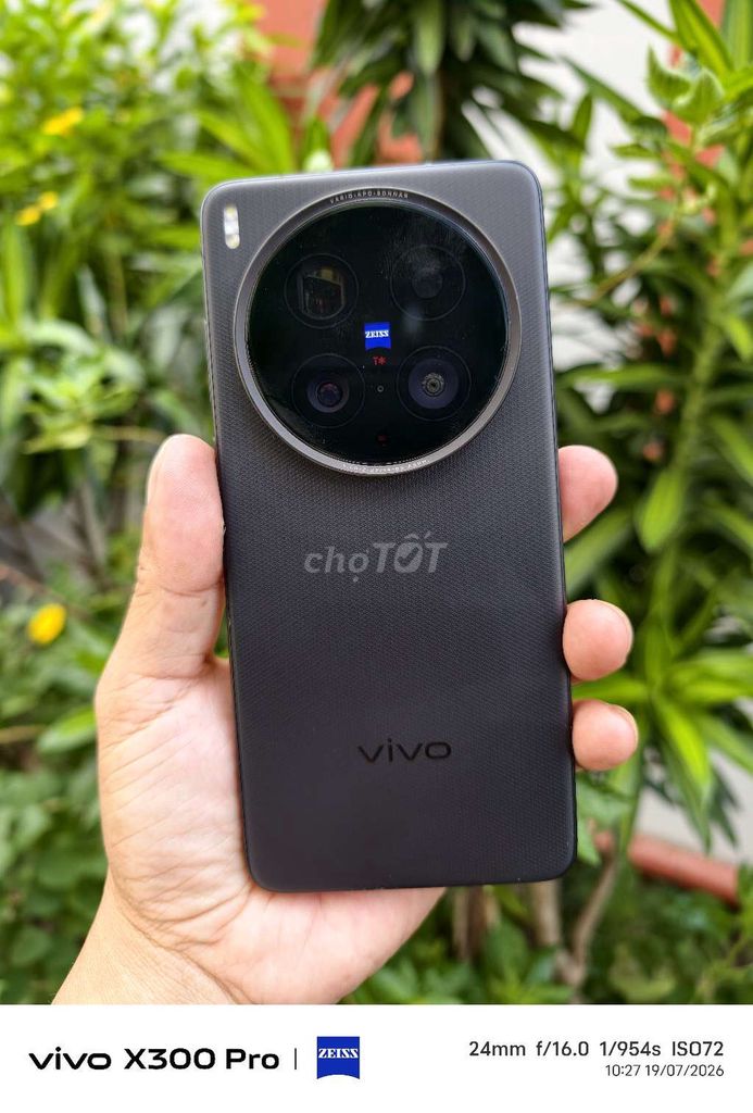 Vivo X200 Ultra 16GB/512GB Đen 99%. Mua bán Điện thoại tại Quận 10 Tp Hồ Chí Minh được đăng bởi BĐS Trần Minh Tĩnh hình 1