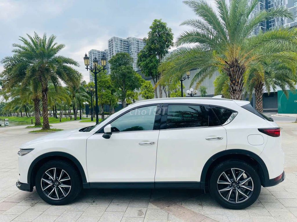 Mazda CX 5 2018 2.5 AT 2WD - 52000 km