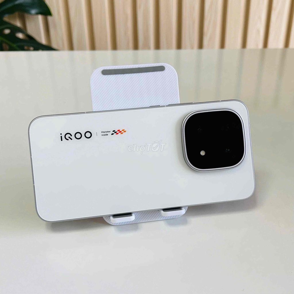 IQOO 15 5G  Fullbox- 12/256GB - Đẹp Như Mới. Mua bán Điện thoại tại Quận Ninh Kiều Cần Thơ được đăng bởi Hmphone hình 1