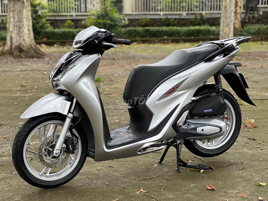 SH125 có góp. Mua bán Xe máy tại Huyện Trảng Bom Đồng Nai được đăng bởi Xe Máy Ngọc Hưng hình 6