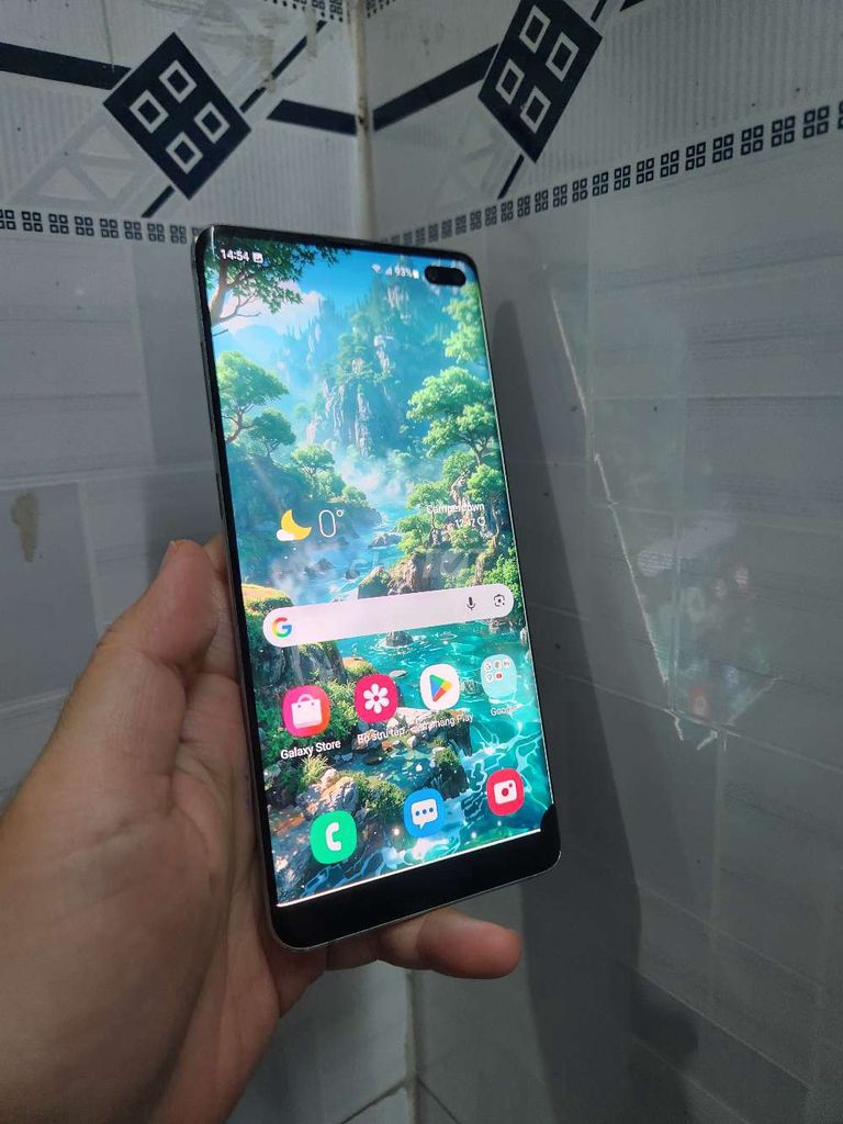 Samsung S10 Plus 8GB/128GB Xanh. Mua bán Điện thoại tại Quận Tân Bình Tp Hồ Chí Minh được đăng bởi Trần Gia Bảo hình 1