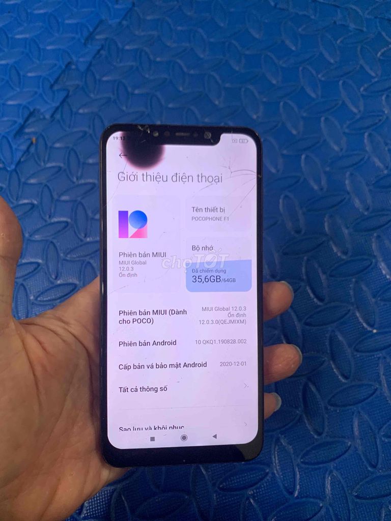 Bán Xác Pocophone F1 Snap845 ram6/64 zin hỏng màn