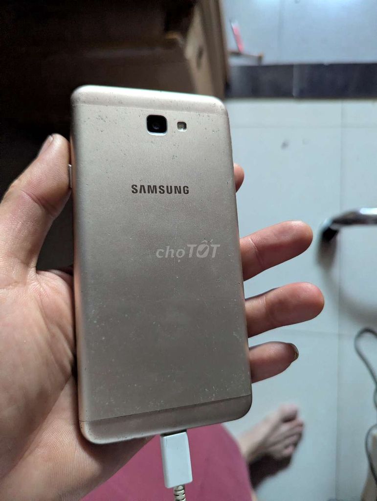 Samsung Galaxy j7 prime. Mua bán Điện thoại tại Quận Liên Chiểu Đà Nẵng được đăng bởi hùng hình 1