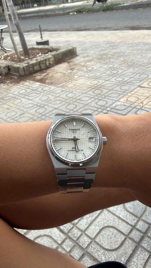 Đồng hồ cơ Tissot PRX Nam Bạc 35mm mặt xà cừ. Mua bán Đồng hồ tại Huyện Châu Thành Bến Tre được đăng bởi Trọng an hình 1