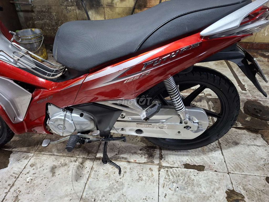 Honda Future Neo Fi 125 2012 Красно-Серебристый