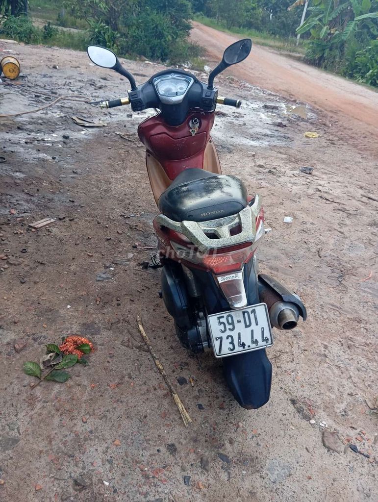 Xe tay ga shak. Mua bán Xe máy tại Huyện Tân Châu Tây Ninh được đăng bởi Nguyễn Quang Mẫn hình 1