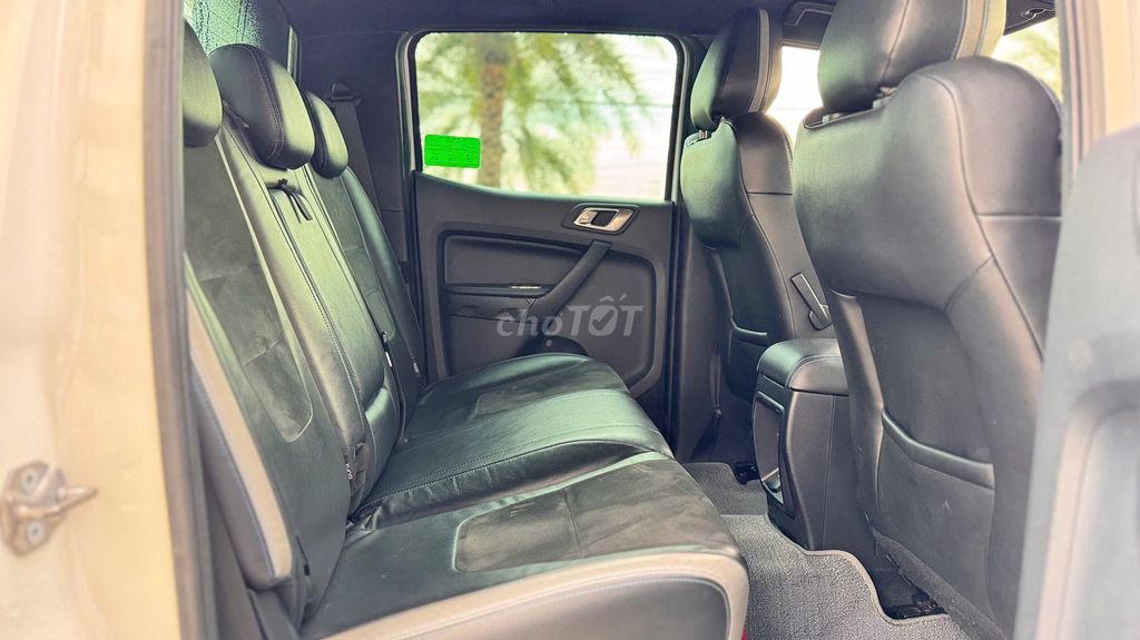 Ford Ranger Raptor 2.0L 4x4 AT 2019 - 41100 km. Mua bán Ô tô tại Quận Tân Phú Tp Hồ Chí Minh được đăng bởi Trần Hoàng Long hình 8