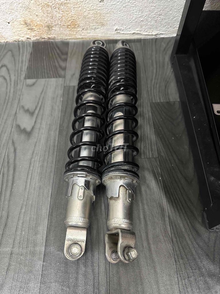 Phuộc/ Thụt Sh 2019. Mua bán Phụ tùng xe tại Quận Đống Đa Hà Nội được đăng bởi H T hình 1