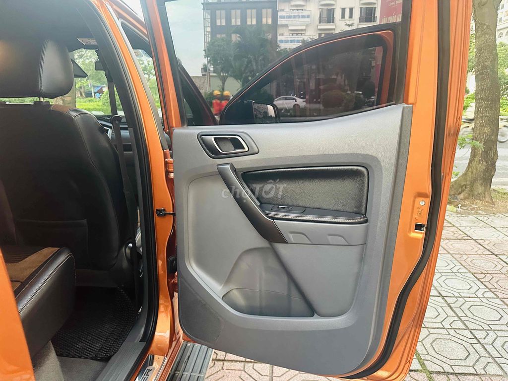 Ford Ranger 2015 Wildtrak 3.2 4x4 AT - 140000 km. Mua bán Ô tô tại Huyện Gia Lâm Hà Nội được đăng bởi Nguyễn Xuân Nam hình 7