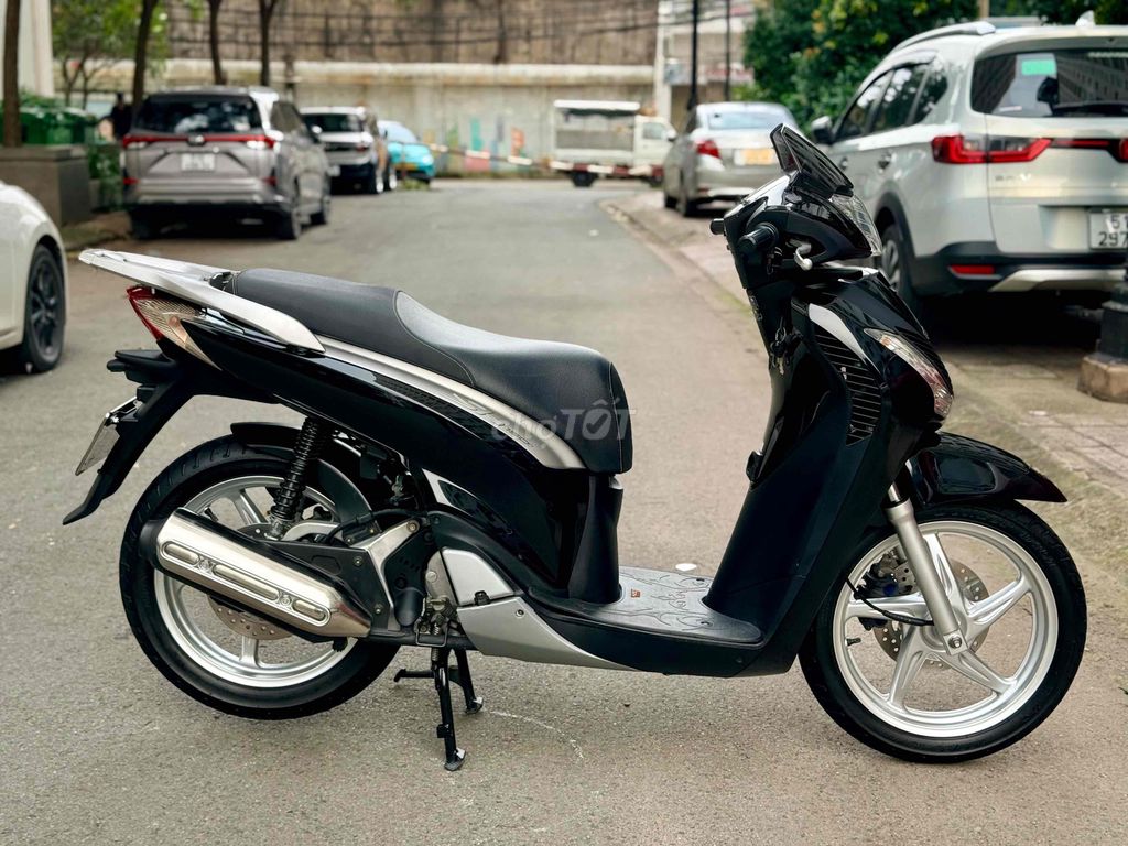 SH 150 Nhập Ý Sm 1039 BSĐG 977.97 Chính Chủ. Mua bán Xe máy tại Quận 6 Tp Hồ Chí Minh được đăng bởi Minh Thành  hình 10