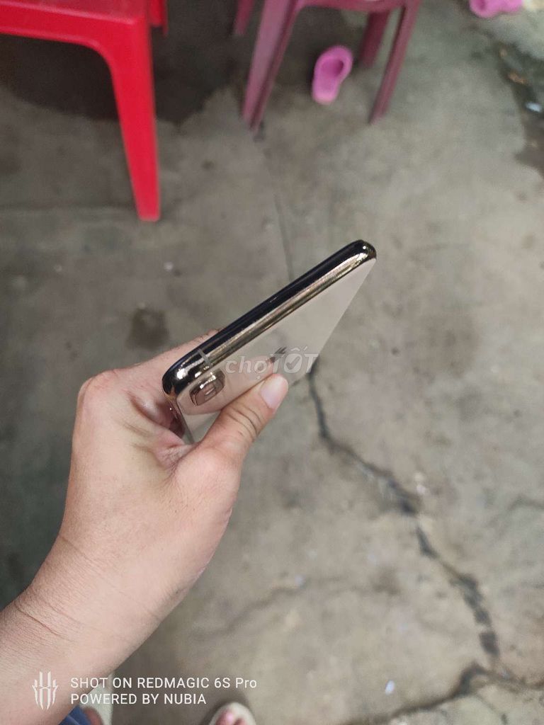 Apple iPhone XS Max 64GB Vàng Thay pin, màn hình. Mua bán Điện thoại tại Quận Bình Tân Tp Hồ Chí Minh được đăng bởi Phạm Trang hình 1