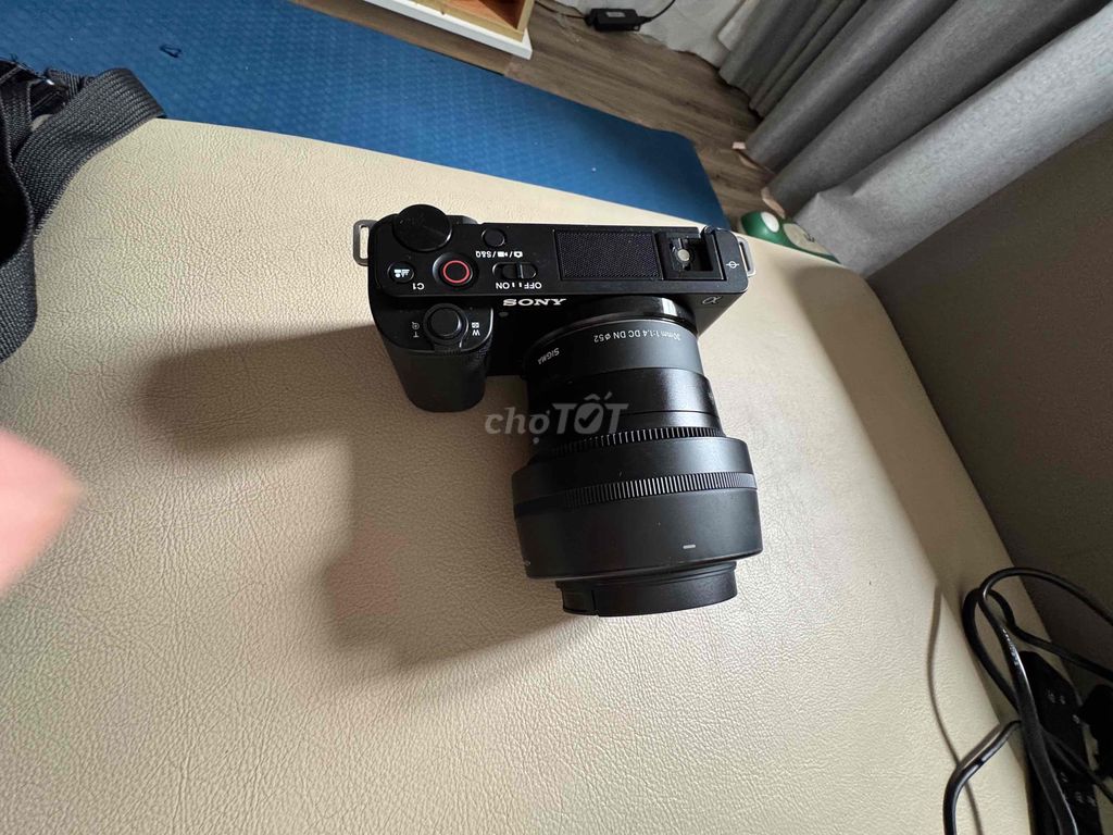 Máy ảnh Sony ZV-E10 Mới 99%. Mua bán Máy ảnh, Máy quay tại Quận 12 Tp Hồ Chí Minh được đăng bởi NGUYỄN LÊ TUẤN hình 1