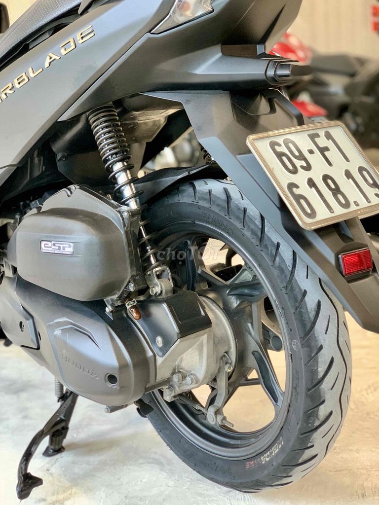 Honda Air Blade 125 2020 – Biển 69 – Chính Chủ Zin. Mua bán Xe máy tại Thành phố Thủ Đức Tp Hồ Chí Minh được đăng bởi Khương Phan hình 12