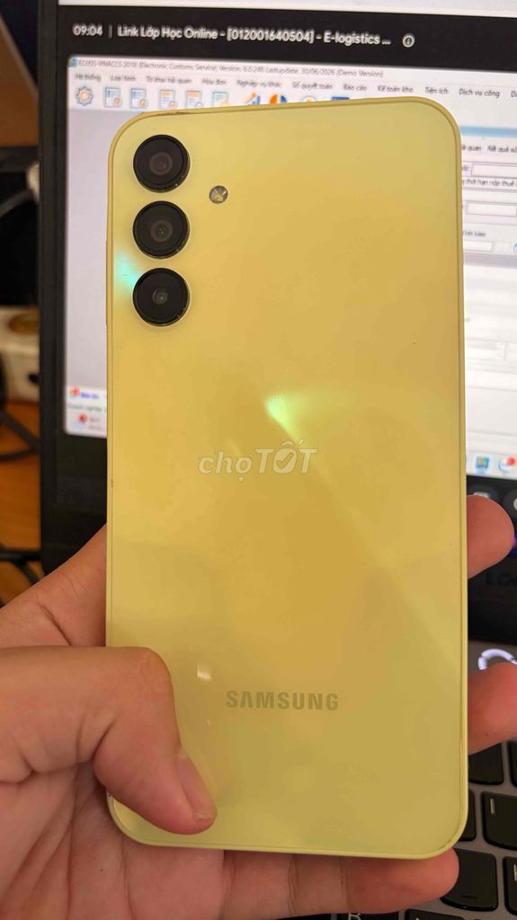 Samsung Galaxy A15 Vàng. Mua bán Điện thoại tại Quận Gò Vấp Tp Hồ Chí Minh được đăng bởi Tiến Đức hình 1
