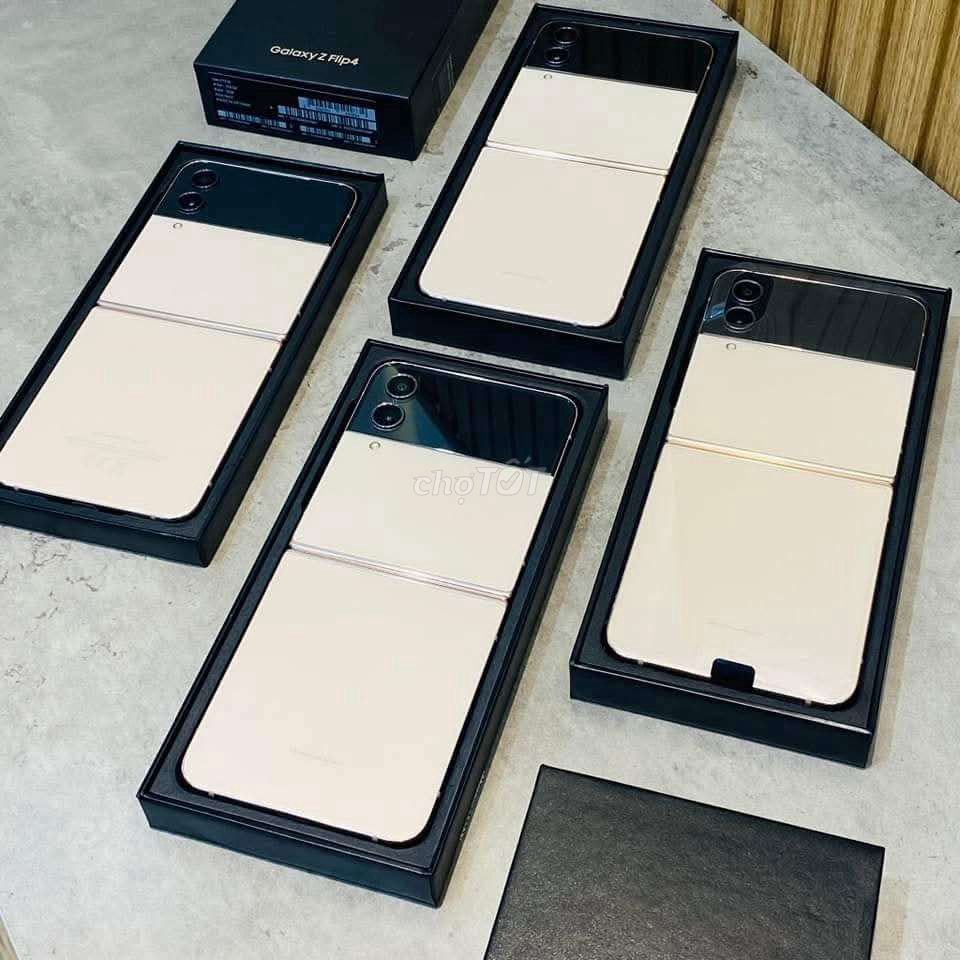Galaxy Z Flip4 Gold 128GB Bản 2sim Vietnam Fullbox. Mua bán Điện thoại tại Quận Hải Châu Đà Nẵng được đăng bởi BIN Mobile 59 Phan Đăng Lưu Đà Nẵng  hình 1