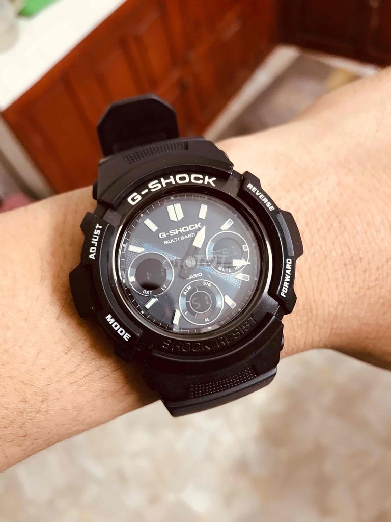 Casio Gshcock AWG-M100BW