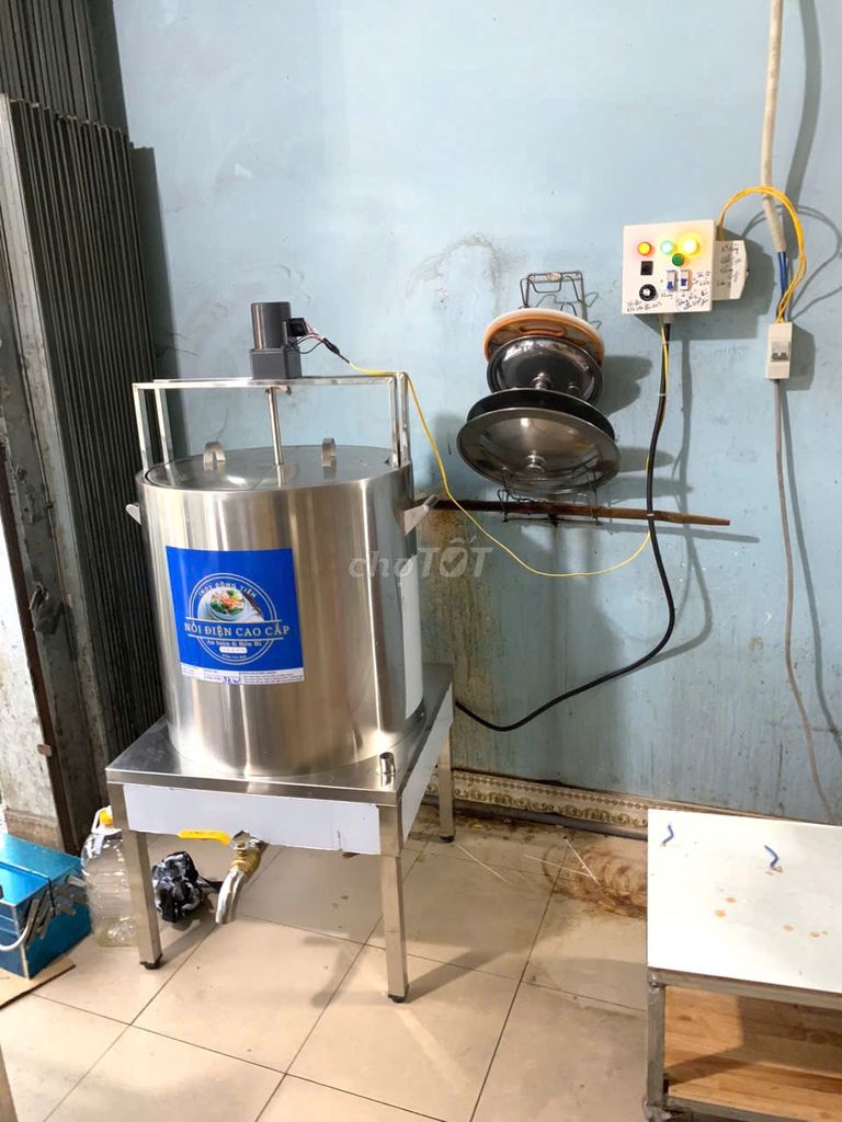 Nồi điện khuấy tự động 150L. Mua bán Bếp, lò, đồ điện nhà bếp tại Quận Tân Bình Tp Hồ Chí Minh được đăng bởi Julie Nguyen hình 1