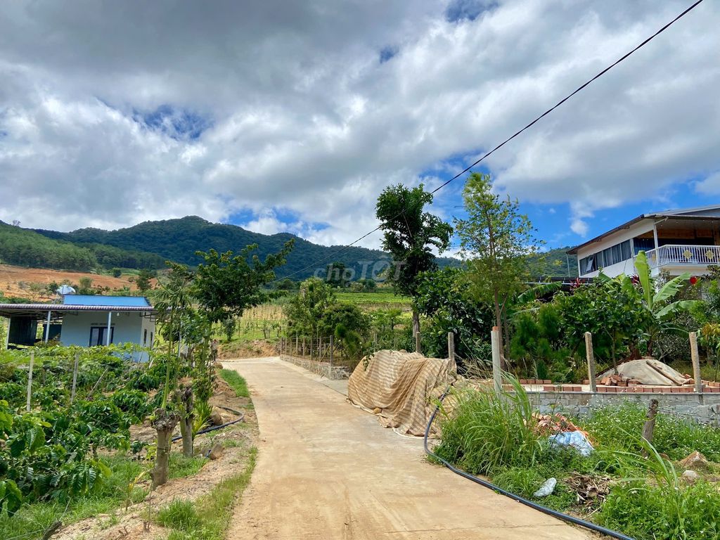 Bán đất 1000m2 nghĩ dưỡng gần UBND Đông Thanh