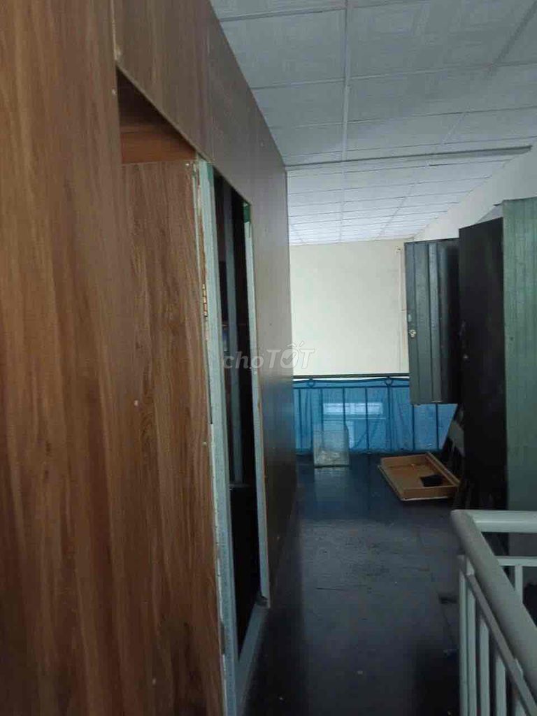 Quiet 3-bedroom house with mezzanine near Dragon bridge — photo 8