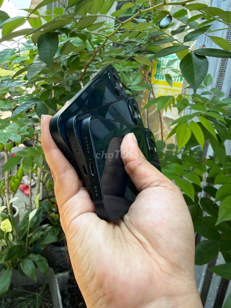 iPhone 13 128GB Đen Đã sử dụng. Mua bán Điện thoại tại Huyện Bình Chánh Tp Hồ Chí Minh được đăng bởi Lâm mobiphone hình 1