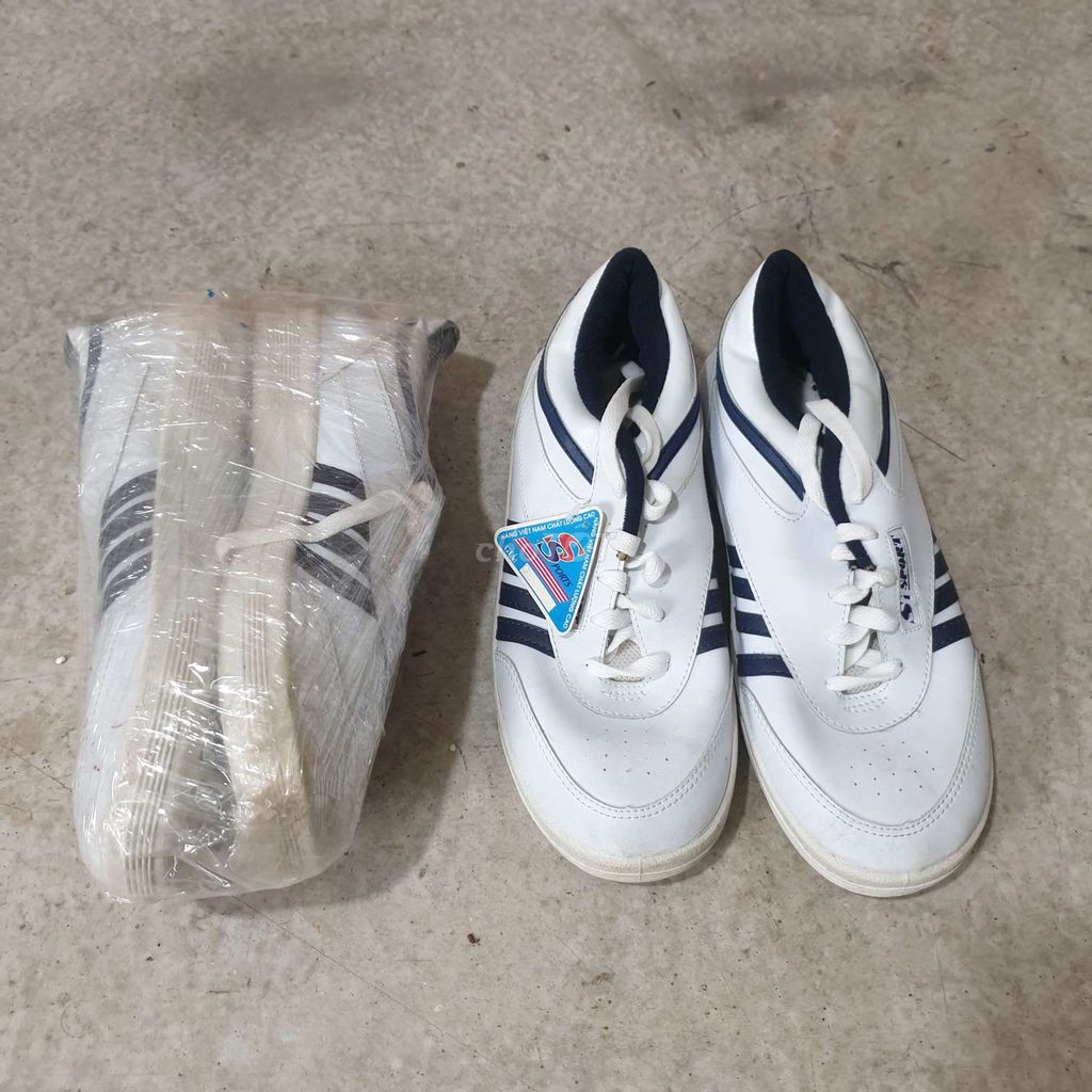 Giày thể thao, lao động Sisi hàng tồn kho mới 100%. Mua bán Giày dép tại Huyện Thạnh Trị Sóc Trăng được đăng bởi Lâm hình 1