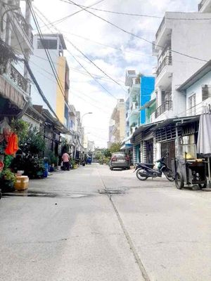 NHỈNH 6 TỶ, HẺM XE TẢI 1/ SÁT MT AN DƯƠNG VƯƠNG, GIÁP Q6, 5x20, 4 TÂNG. Mua bán nhà ở tại Quận Bình Tân Tp Hồ Chí Minh được đăng bởi Ngọc Trân