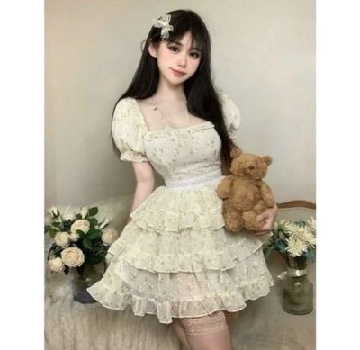 Đầm đáng yêu đồng giá 100k. Mua bán Quần áo tại Quận 4 Tp Hồ Chí Minh được đăng bởi Tuyết Phương Lê