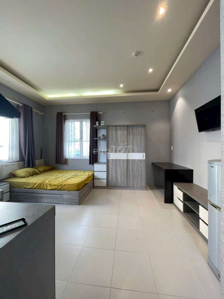 Thuê ngay studio xinh xắn 30m2 tại Trần Bình Trọng gần chợ Bà Chiểu