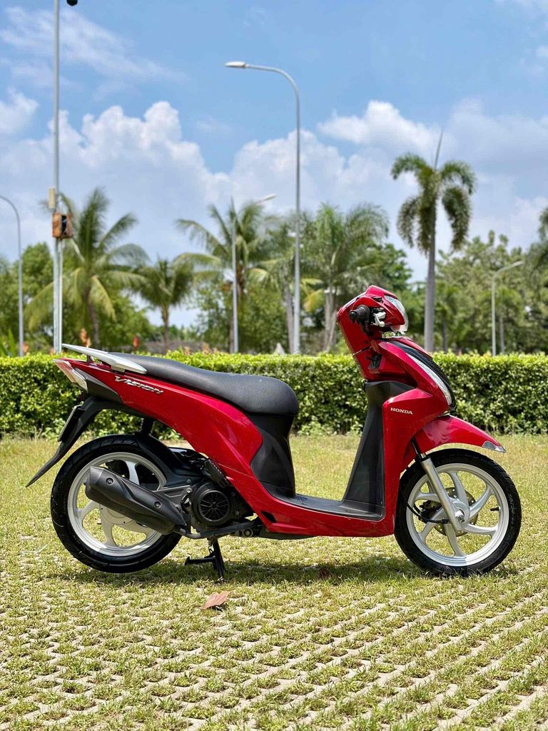 Сырье Honda Vision 2017 BSTP из красивого автомобиля