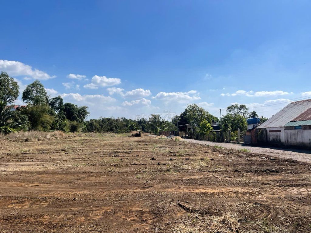 Bán lô đất  4850m2  BÌNH DƯƠNG , gần DT749 giá 1 tỷ 750. Mua bán Đất tại Huyện Dầu Tiếng Bình Dương được đăng bởi tuấn hình 2