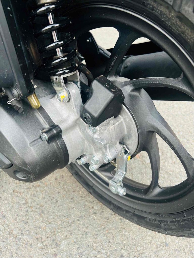 HONDA VISION 110cc. odo 1,5k km - Hỗ trợ GÓP - NỢ6. Mua bán Xe máy tại Quận Gò Vấp Tp Hồ Chí Minh được đăng bởi CẦM ĐỒ NĂM LINH hình 8