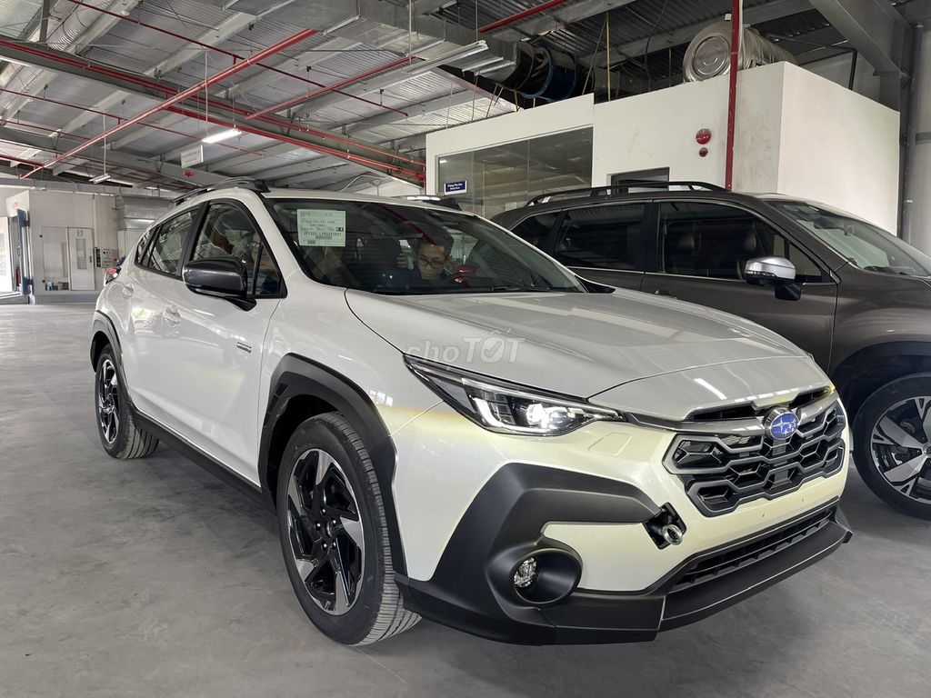 Xe siêu lướt Subaru E-boxer Crosstrek