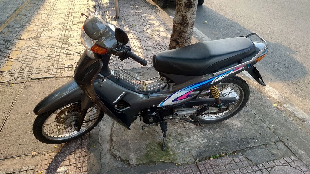 Cần bán xe Wave TQ 110, giấy tờ đầy đủ. Mua bán Xe máy tại Quận 10 Tp Hồ Chí Minh được đăng bởi Hoàng Dũng hình 3