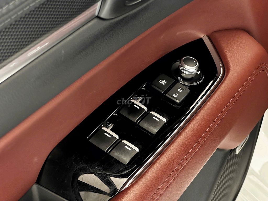 Mazda CX 8 2024 2.5 Premium, như mới với 9000 km. Mua bán Ô tô tại Quận Long Biên Hà Nội được đăng bởi Long Biên Cars hình 15