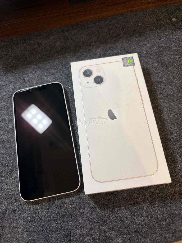 Apple iPhone 13 Trắng. Mua bán Điện thoại tại Quận Nam Từ Liêm Hà Nội được đăng bởi Dương Hà hình 1