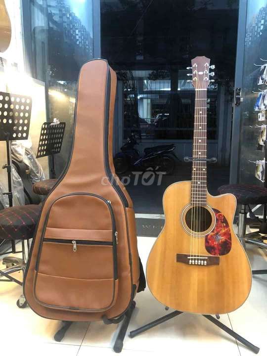 Bán cây acoustic guitar gỗ thịt cá tính 😍