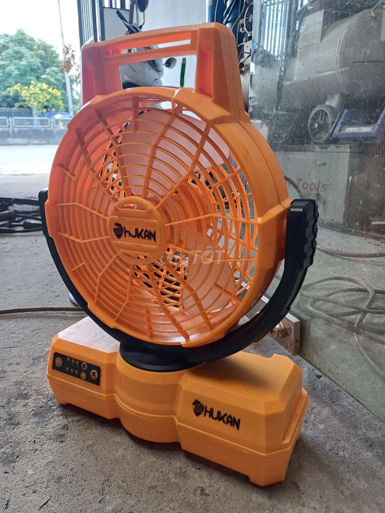 Quạt pin Hukan Cam. Mua bán Quạt tại Quận Cái Răng Cần Thơ được đăng bởi ĐỒ THANH LÝ GIÁ RẺ hình 1