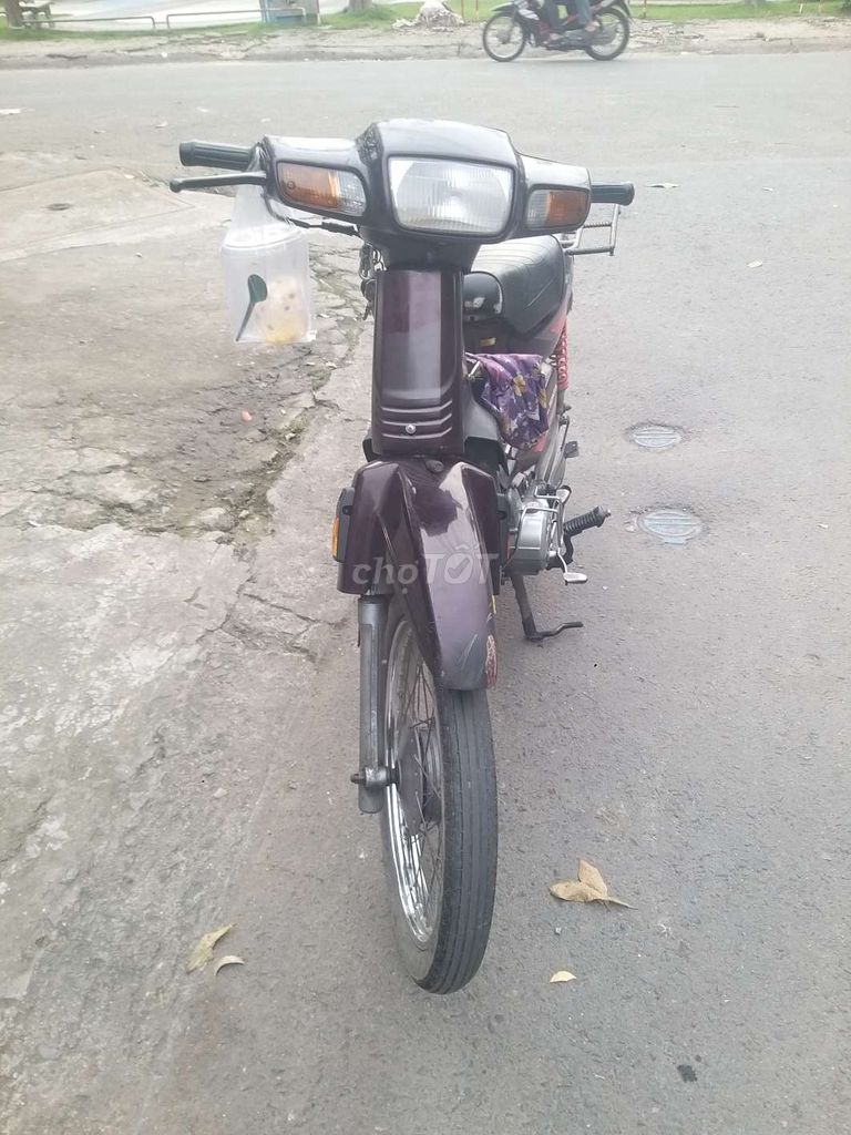Honda Dream Astrea 1997. Mua bán Xe máy tại Quận 12 Tp Hồ Chí Minh được đăng bởi Lâm Sơn hình 9