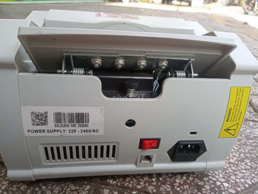 Máy đếm tiền Silicon MC 2600C Xám. Mua bán Đồ dùng văn phòng tại Quận 8 Tp Hồ Chí Minh được đăng bởi Khôi hình 1