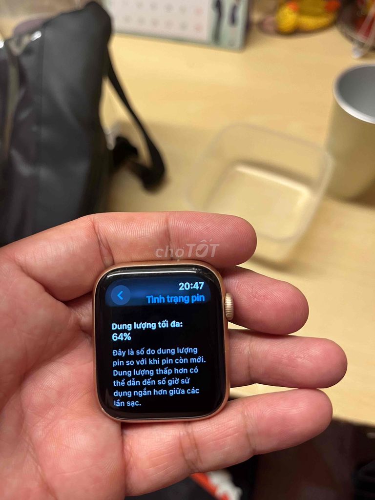 Apple Watch Series 5 Nhôm Vàng. Mua bán Thiết bị đeo thông minh tại Huyện Bình Chánh Tp Hồ Chí Minh được đăng bởi Thuận Cao hình 1