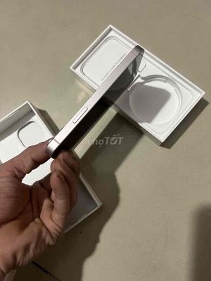 mình cần bán 13 mini để lên đời máy nghiêm chỉnh. Mua bán Điện thoại tại Thị xã Tân Uyên Bình Dương được đăng bởi Góc thanh lí