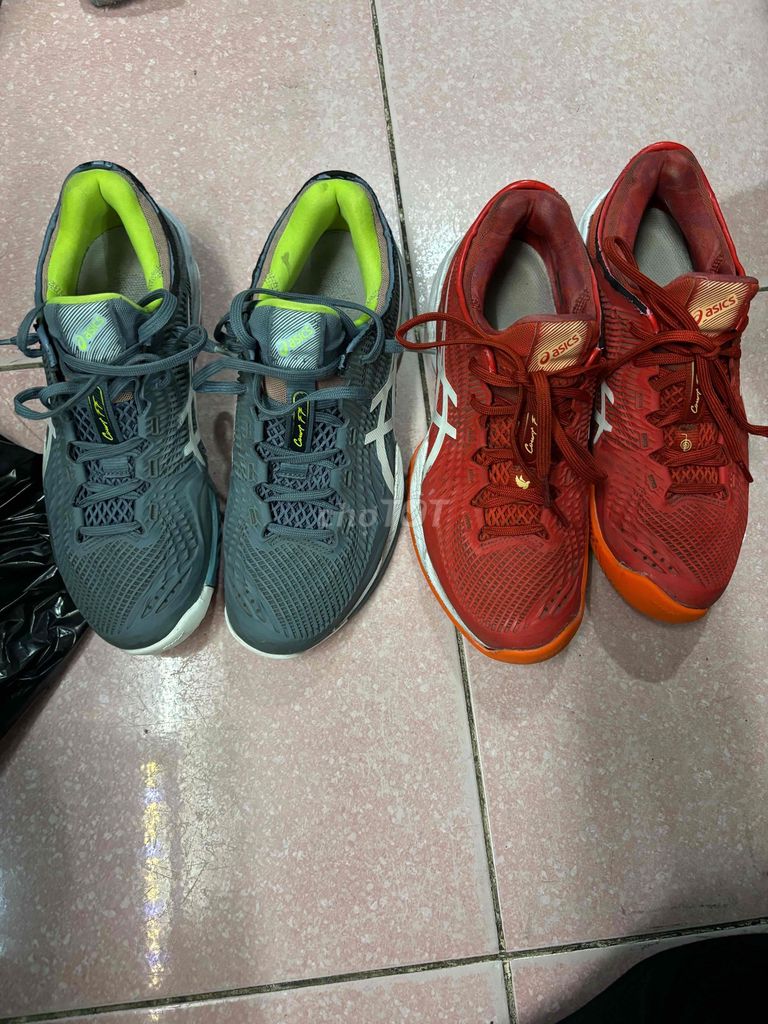 Giày thể thao Asics Đỏ, Xám Thoáng khí. Mua bán Giày dép tại Quận 8 Tp Hồ Chí Minh được đăng bởi Cris Trung hình 1