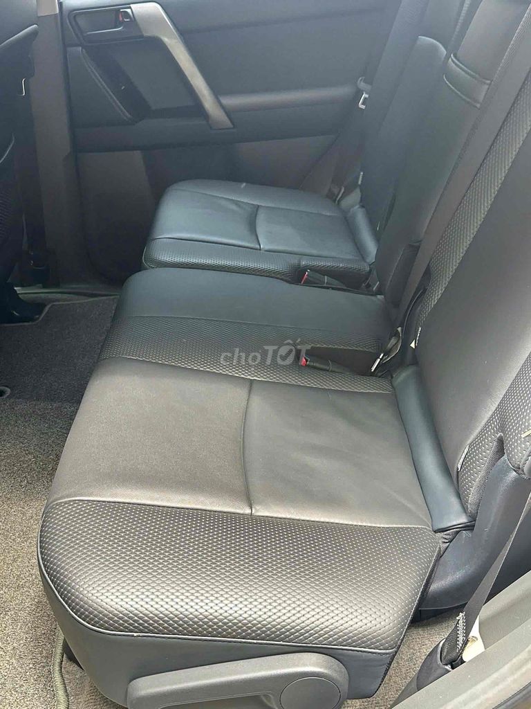 Toyota Prado TXL 2013 màu vàng cát 1 chủ siêu đẹp. Mua bán Ô tô tại Quận Cầu Giấy Hà Nội được đăng bởi Cao Quý hình 19