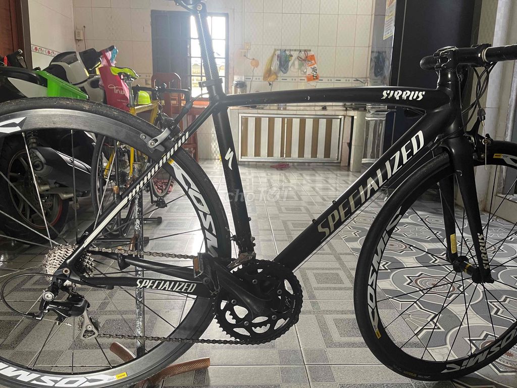 Xe đạp đua Specialized Khung nhôm Nhật. Mua bán Xe đạp tại Huyện Châu Thành An Giang được đăng bởi Minh hình 3