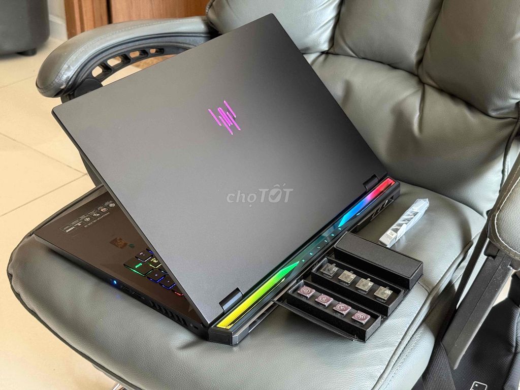Predator Helios 18 2024 Lướt i9 14900HX RTX4080. Mua bán Laptop tại Quận 10 Tp Hồ Chí Minh được đăng bởi Trung Trương hình 5