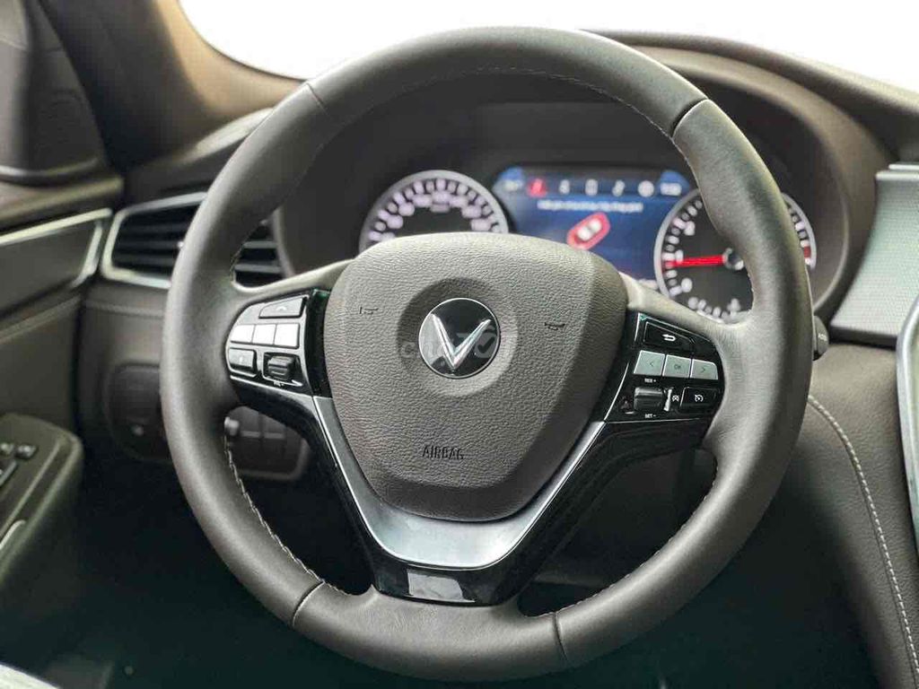 VinFast Lux A2.0 2021 2.0 AT - 41000 km. Mua bán Ô tô tại Quận Bắc Từ Liêm Hà Nội được đăng bởi Phạm Bá Hướng hình 9