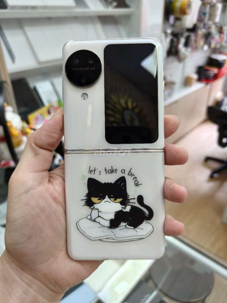 Oppo Find N3 Flip 12GB/256GB Trắng. Mua bán Điện thoại tại Quận Hai Bà Trưng Hà Nội được đăng bởi Boss Mobile hình 1