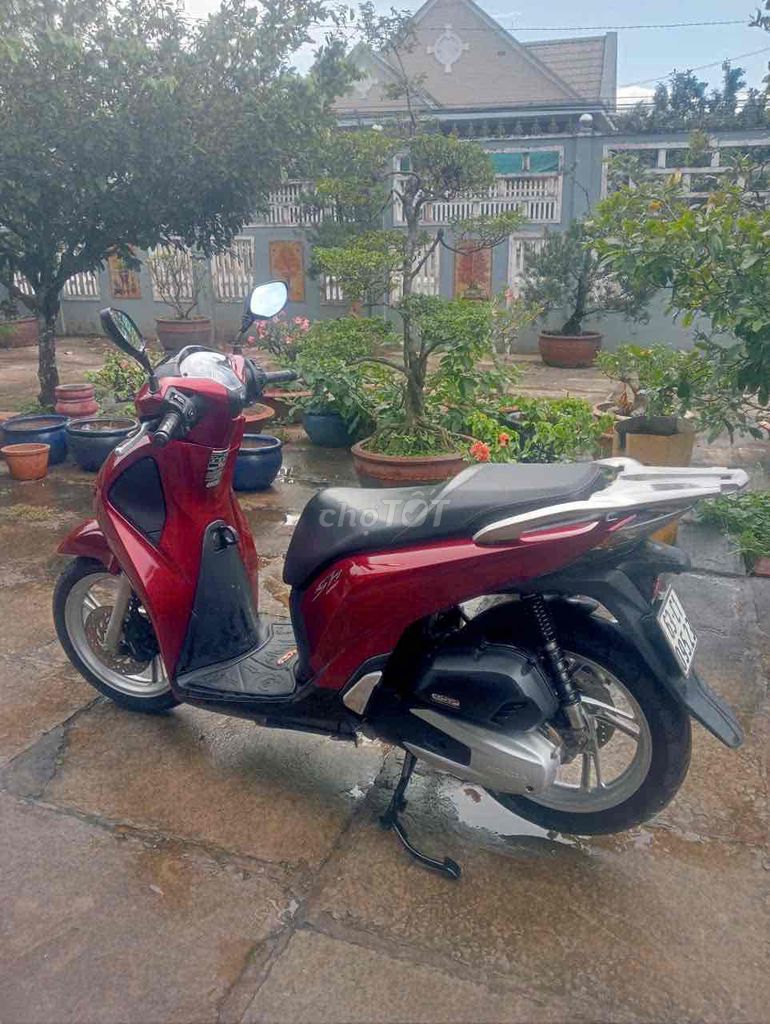 Honda SH 125i 2019 Красный 23000км